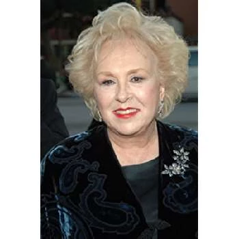 Doris Roberts Biography