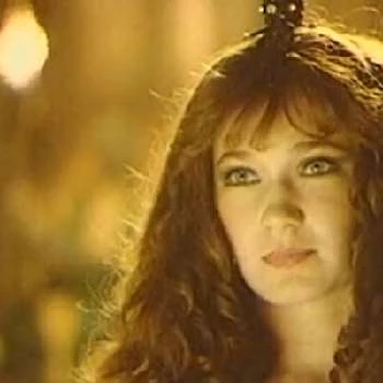 Dorottya Udvaros - Family, Bio, Birthday, Family, Income & More