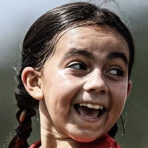 Ariana Dos Santos - Birthday, Bio, Wiki, Family, Networth & More