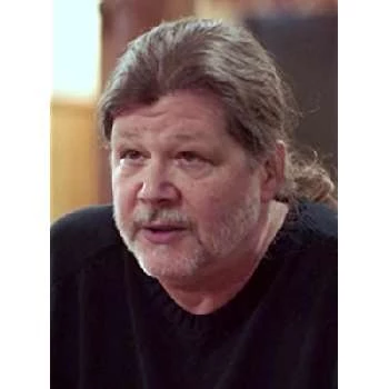 Douglas Hiatt - Age, Bio, Birthdate, Family, Networth & More