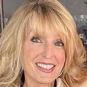 Wendelin Van Draanen - Biography, Birthdate, Family, Networth & More