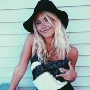 Danielle Driscoll - Networth, Bio, Wiki, Family, Birthday, Networth & More