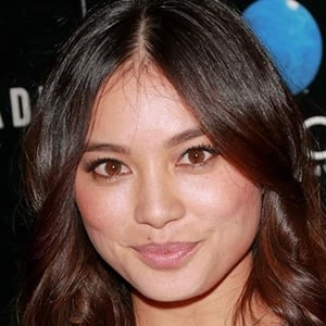 Samantha Duenas - Date Of Birth, Bio, Birthdate, Parents, Networth & More