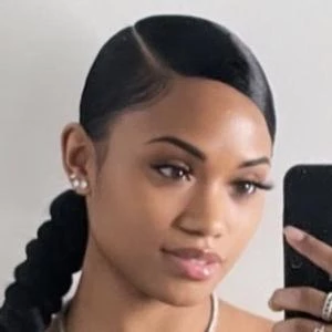 Cleopatra Dues - Wiki, Bio, Birthdate, Networth, Family & More