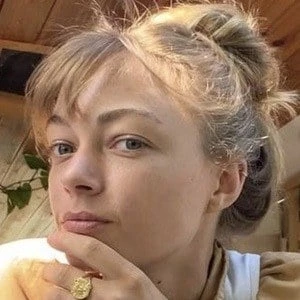 Hannah Lee Duggan Biography