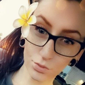 DumpsterDivingMama - Wiki, Bio, Birthdate, Networth, Family & More