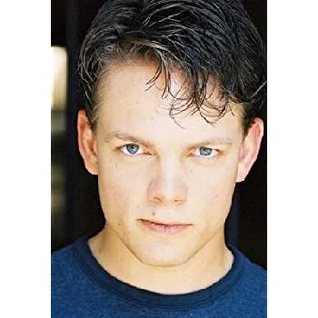 Duncan K. Fraser - Age, Height, Birthdate, Bio, Family, Networth & More