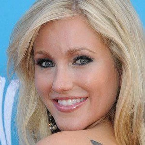 Whitney Duncan Biography