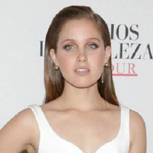 Natasha Dupeyron Biography