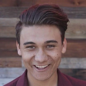 Grant Durazzo - Adderess, Bio, Birthdate, Family, Wiki & More