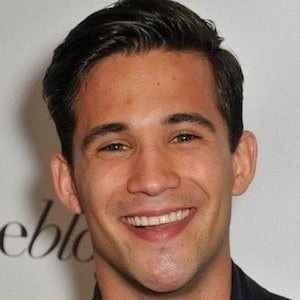 Dez Duron - Height, Bio, Wiki, Family, Birthplace, Networth & More