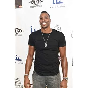 Dwight Howard Biography