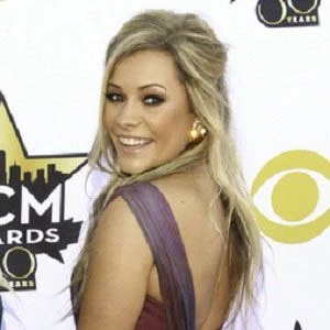 Taylor Dye - Age, Wiki, Birthdate, Bio, Networth, Family & More