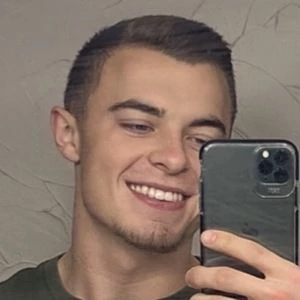 Mitch Dyer Biography