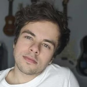 Dylon Show - Height, Bio, Wiki, Family, Birthplace, Networth & More