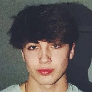 Payton Earnest - Height, Bio, Wiki, Family, Birthplace, Networth & More