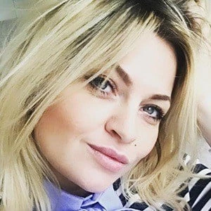 Bobbi Eden Biography