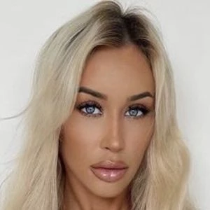 Becca Edwards Biography