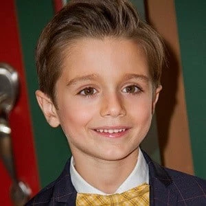 Julian Edwards - Family, Bio, Birthdate,Age, Networth , Wiki& More