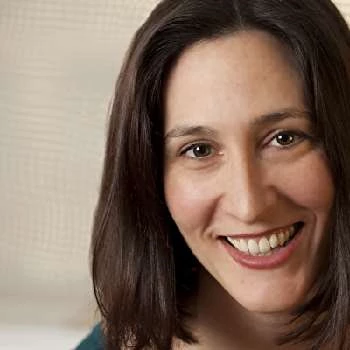 Eileen Little - Age, Bio, Birthdate, Family, Networth & More