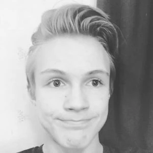 EL Chilli - Networth, Biography, Birthdate, Family & More