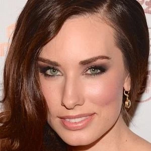 Lauren Elaine - Wiki, Family, Bio, Birthdate, Networth & More