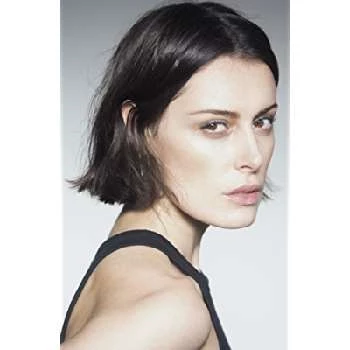 Elee Nova - Age, Bio, Birthdate, Family, Networth & More