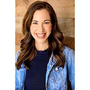 Elena Hollander - Age, Bio, Birthdate, Family, Networth & More