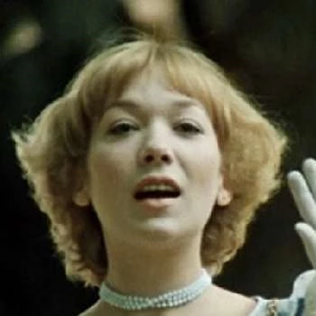 Elena Koreneva - Networth, Biography, Birthdate, Family & More