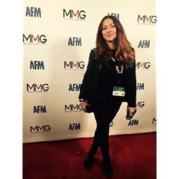 Elisabeth White - Age, Bio, Birthdate, Family, Networth & More