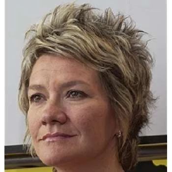 Élise Guilbault - Age, Bio, Career, Family, Wiki, Networth & More