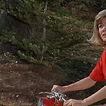 Elise Kraal - Age, Bio, Birthdate, Family, Networth & More