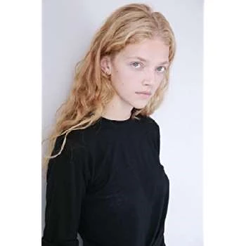 Eliza Kallmann - Age, Bio, Birthdate, Family, Networth & More