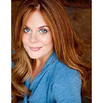 Eliza Kiss Biography