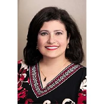 Elizabeth Ajluni - Age, Bio, Birthdate, Family, Networth & More