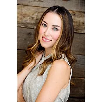 Elizabeth Chang - Age, Bio, Birthdate, Family, Networth & More