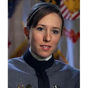 Elizabeth Constantino - Age, Bio, Birthdate, Family, Networth & More