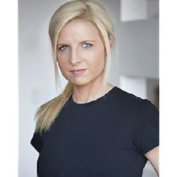 Elizabeth Foster Davis - Age, Bio, Birthdate, Family, Networth & More