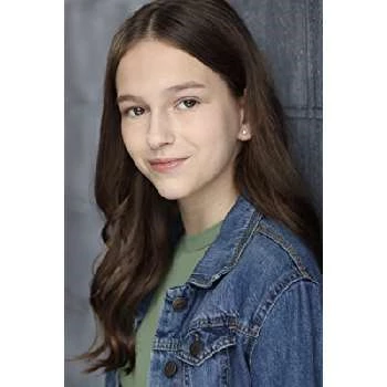 Elizabeth Kaluev - Age, Bio, Birthdate, Family, Networth & More