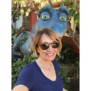 Elizabeth Keyishian - Age, Bio, Birthdate, Family, Networth & More