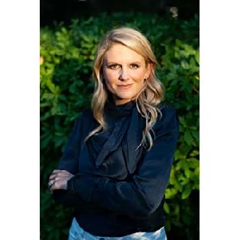 Elizabeth Lyons Reily - Age, Bio, Birthdate, Family, Networth & More