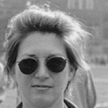 Elizabeth McBride - Income, Birthday, Family, Bio, Networth & More