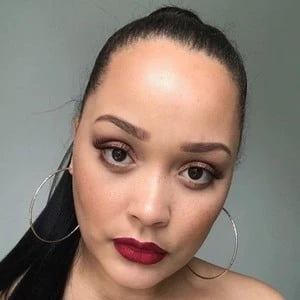 Natalie Elizabeth - Date Of Birth, Bio, Birthdate, Parents, Networth & More