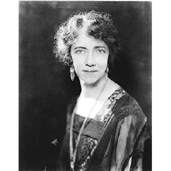 Elizabeth Patterson - Age, Bio, Birthdate, Family, Networth & More