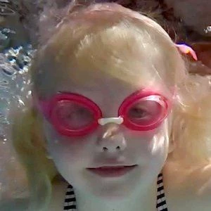 Elizabeth Swims Biography
