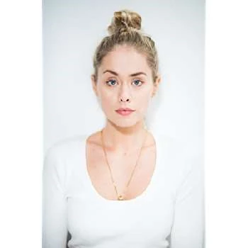 Elke Shari Van Den Broeck - Age, Bio, Birthdate, Family, Networth & More