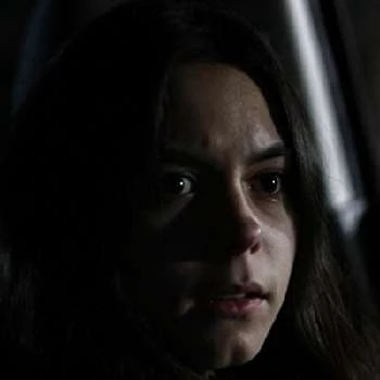 Ella Bennett - Age, Bio, Birthdate, Family, Networth & More