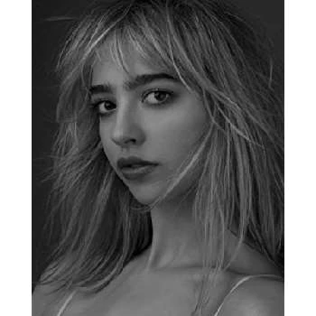 Ella Clofine - Age, Bio, Birthdate, Family, Networth & More