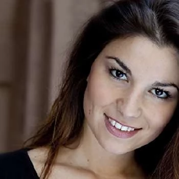 Ella Mische - Age, Bio, Birthdate, Family, Networth & More