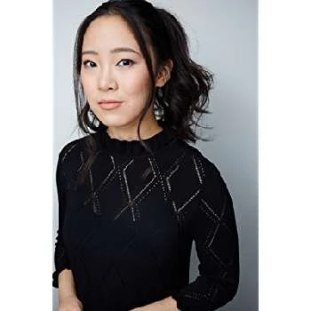 Ella Rouwen Chen - Age, Bio, Birthdate, Family, Networth & More